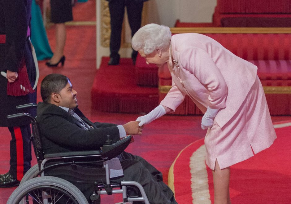 Mohammad Yaaseen Edoo 2015 Queen's Young Leader from Mauritius